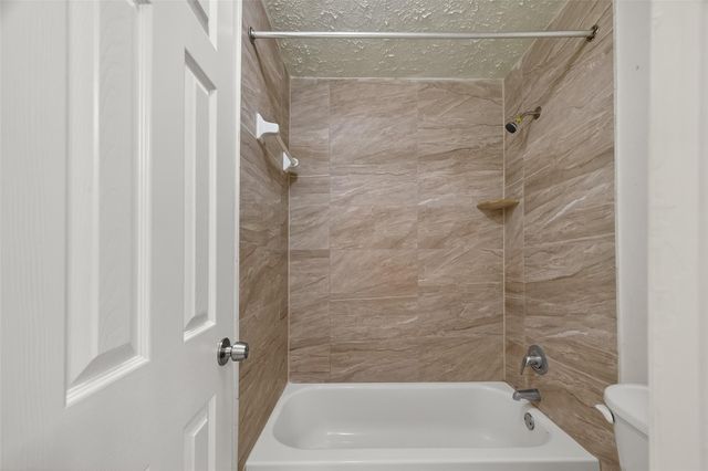 10555 Turtlewood Court 210, Houston, TX 77072