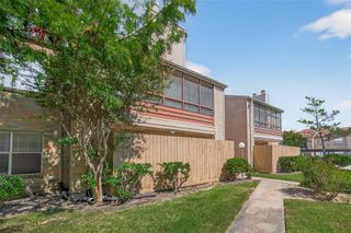 10555 Turtlewood Court 210, Houston, TX 77072
