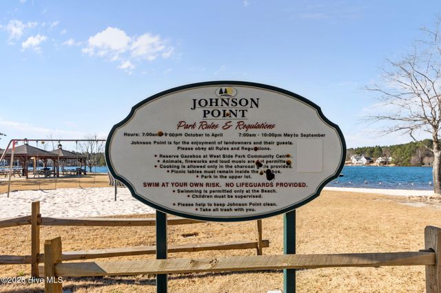 124 Carrington Square, West End, NC 27376