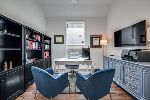 1521 Creekside Drive, Van Alstyne, TX 75495