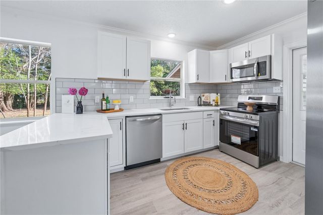 23976 NW 187TH ROAD, High Springs, FL 32643