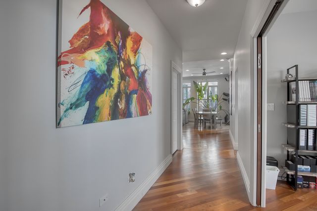 1717 S Prairie Avenue 2301, Chicago, IL 60616