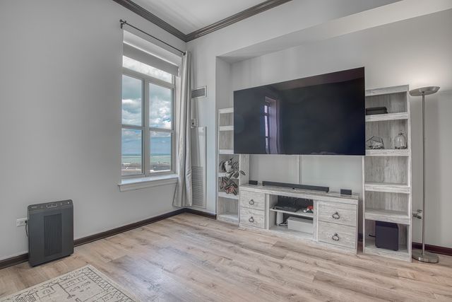 1717 S Prairie Avenue 2301, Chicago, IL 60616