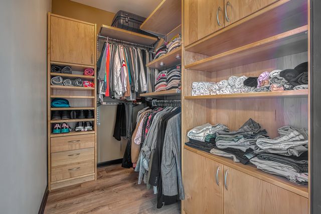 1717 S Prairie Avenue 2301, Chicago, IL 60616