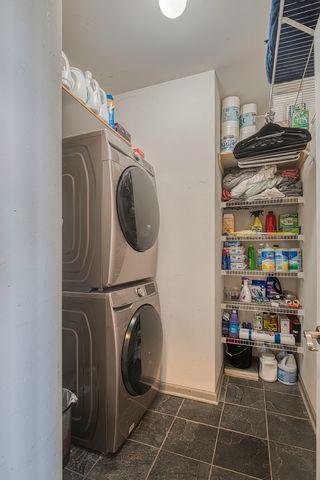 1717 S Prairie Avenue 2301, Chicago, IL 60616