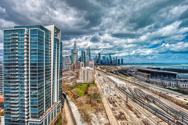 1717 S Prairie Avenue 2301, Chicago, IL 60616