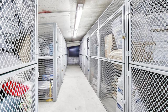 1717 S Prairie Avenue 2301, Chicago, IL 60616