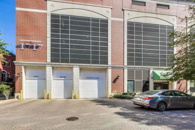 1717 S Prairie Avenue 2301, Chicago, IL 60616