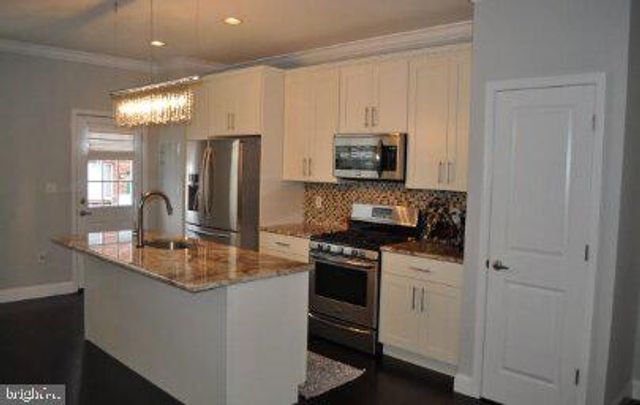 2545 E DAUPHIN ST, Philadelphia, PA 19125