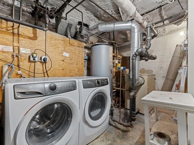 11 Myrtle St 2, Boston, MA 02114