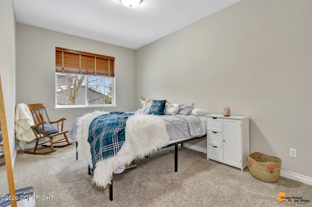 16436 Noble Point Drive, Anchorage, AK 99516