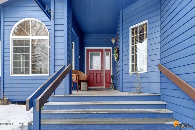 16436 Noble Point Drive, Anchorage, AK 99516