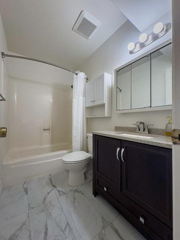 2881 E Fairmount Avenue, Phoenix, AZ 85016