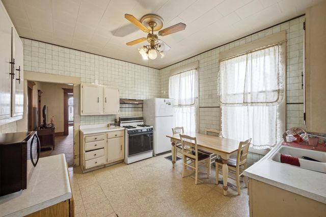 472 E Whittier Street, Columbus, OH 43206