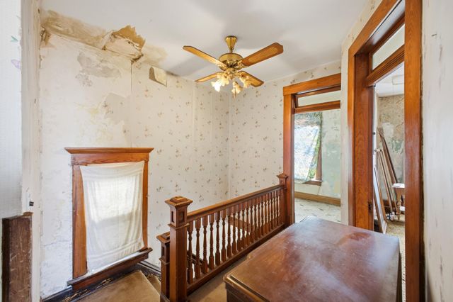 472 E Whittier Street, Columbus, OH 43206