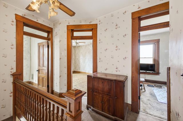 472 E Whittier Street, Columbus, OH 43206