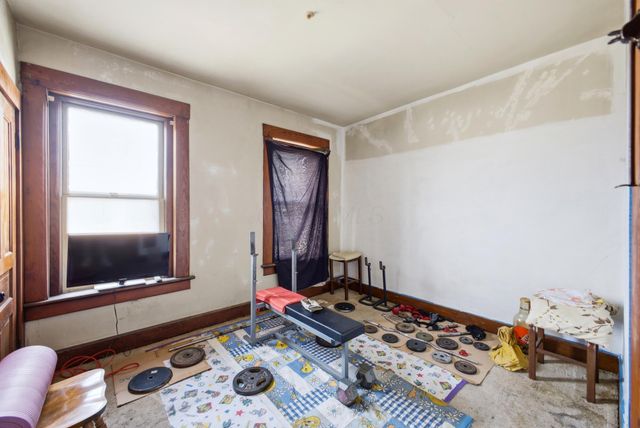 472 E Whittier Street, Columbus, OH 43206