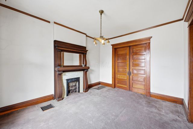 472 E Whittier Street, Columbus, OH 43206