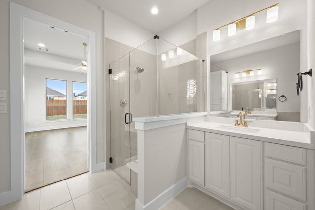 5401 Rowlan Row, Midlothian, TX 76065