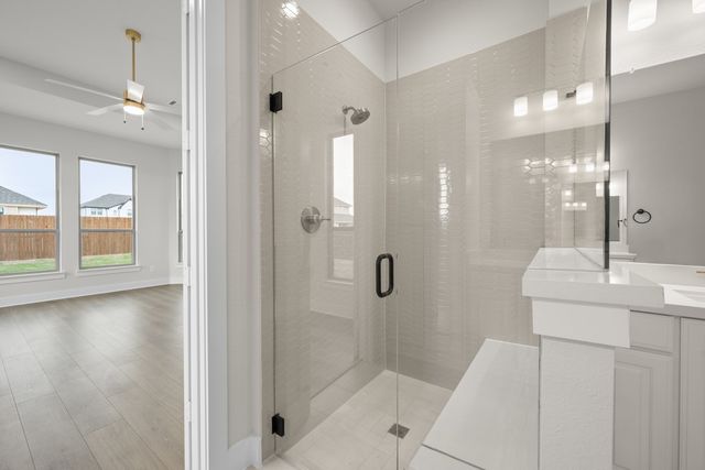 5401 Rowlan Row, Midlothian, TX 76065