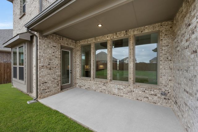 5401 Rowlan Row, Midlothian, TX 76065