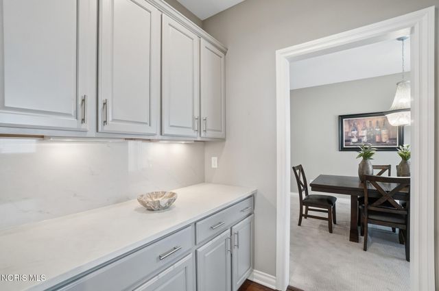 6068 Double Eagle Court, Waterville, OH 43566