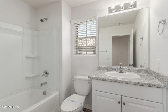 831 E AGUA FRIA Lane, Avondale, AZ 85323