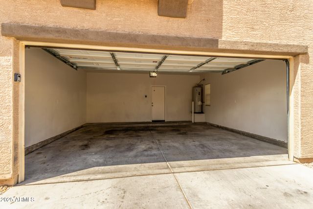 831 E AGUA FRIA Lane, Avondale, AZ 85323