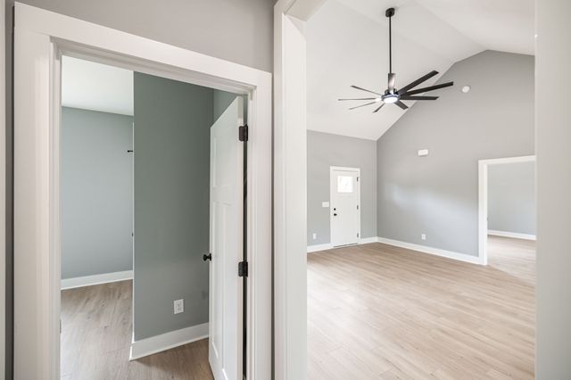 855 Annie Hollow, Westmoreland, TN 37186