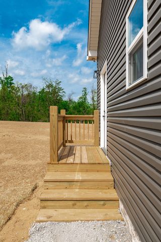 855 Annie Hollow, Westmoreland, TN 37186