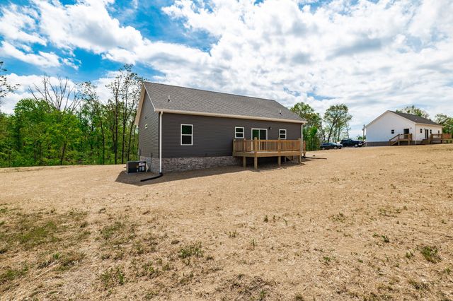 855 Annie Hollow, Westmoreland, TN 37186