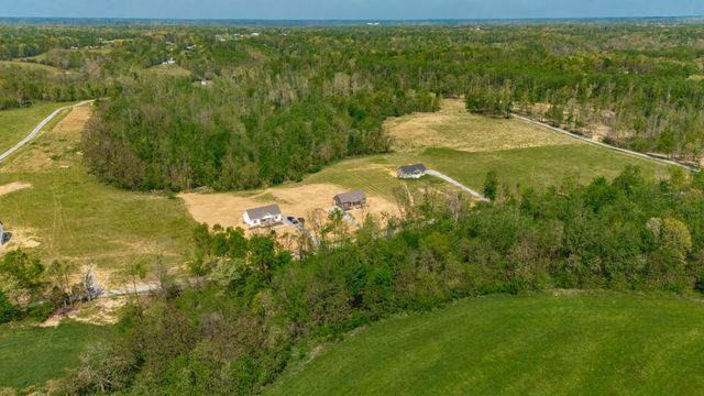 855 Annie Hollow, Westmoreland, TN 37186