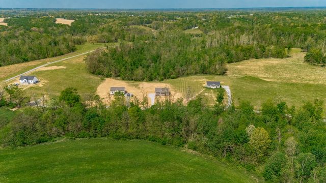 855 Annie Hollow, Westmoreland, TN 37186