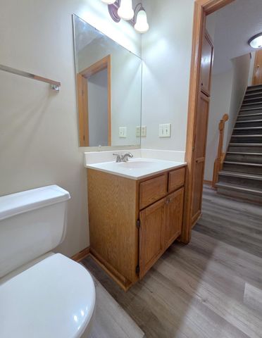 7256 Brittany Lane 34, Inver Grove Heights, MN 55076