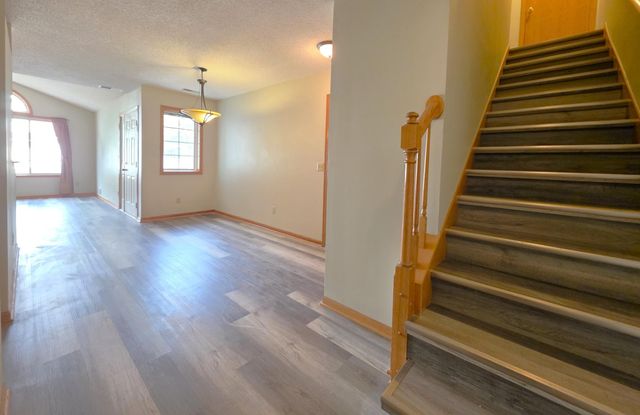 7256 Brittany Lane 34, Inver Grove Heights, MN 55076