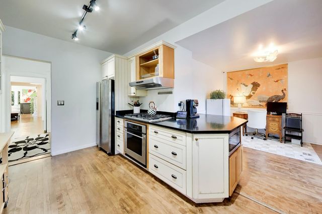 5853 N GLENWOOD Avenue 2S, Chicago, IL 60660