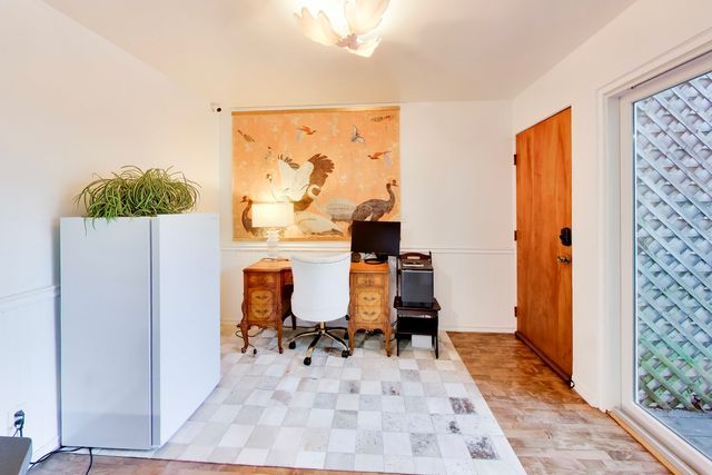 5853 N GLENWOOD Avenue 2S, Chicago, IL 60660