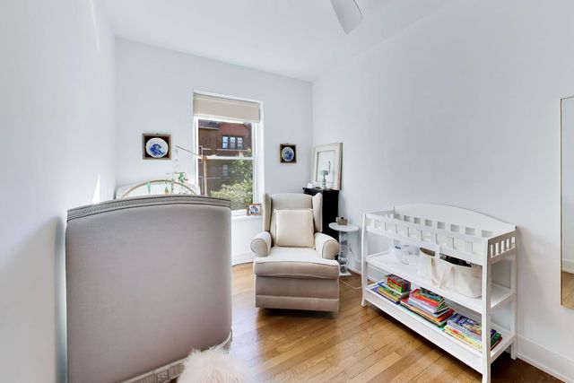5853 N GLENWOOD Avenue 2S, Chicago, IL 60660