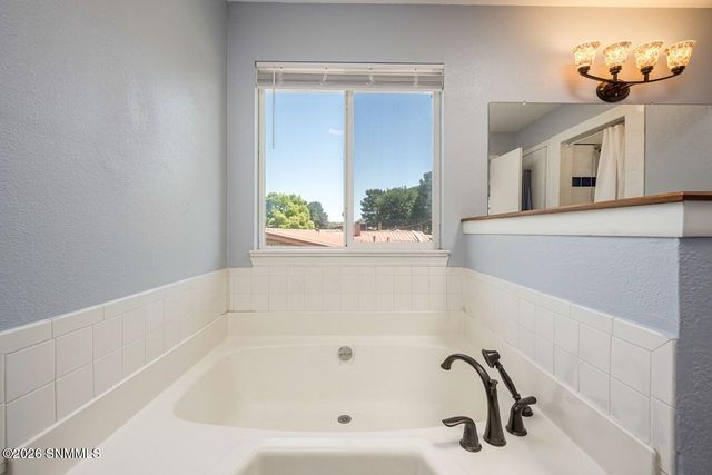 612 Lenox Avenue, Las Cruces, NM 88005