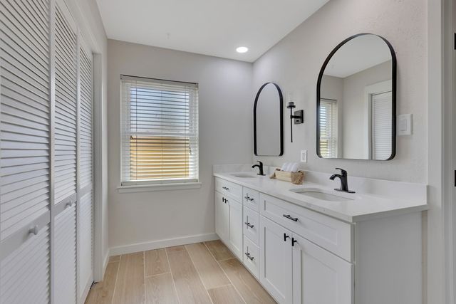 5 Quail Run, Midland, TX 79707