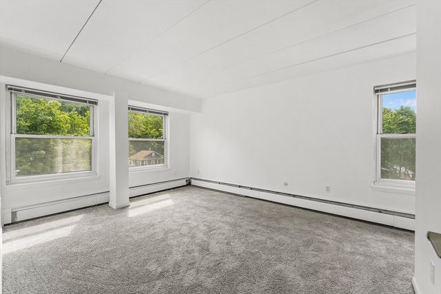 122 Main St 404, Stoneham, MA 02180