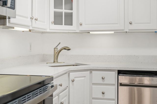 122 Main St 404, Stoneham, MA 02180