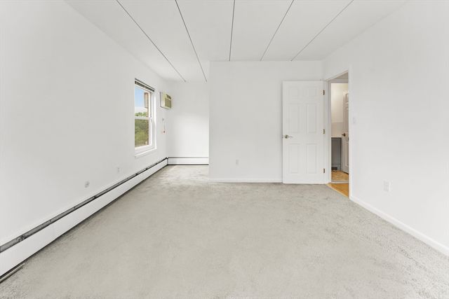 122 Main St 404, Stoneham, MA 02180