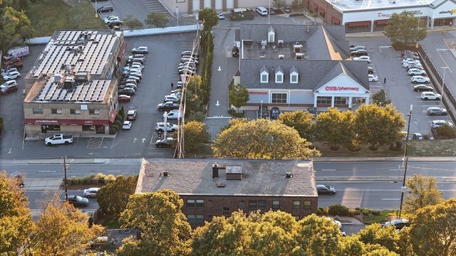 122 Main St 404, Stoneham, MA 02180