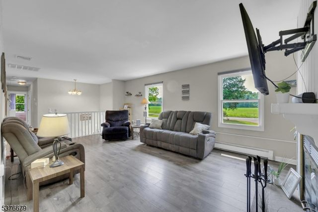 411 Shades Of Death Rd, Allamuchy Twp., NJ 07838