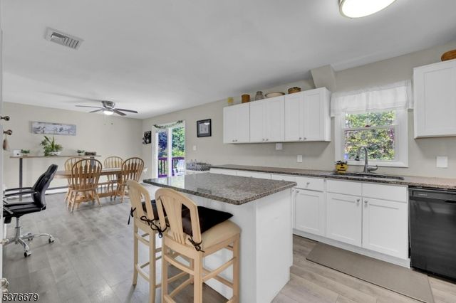 411 Shades Of Death Rd, Allamuchy Twp., NJ 07838