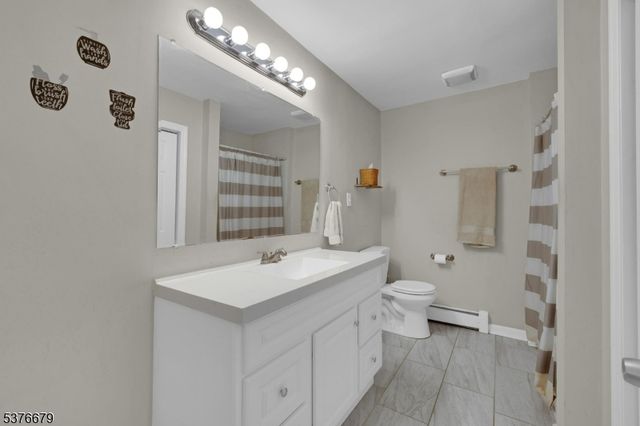 411 Shades Of Death Rd, Allamuchy Twp., NJ 07838