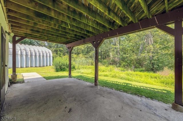 411 Shades Of Death Rd, Allamuchy Twp., NJ 07838