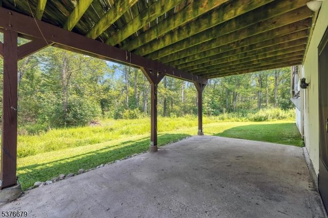 411 Shades Of Death Rd, Allamuchy Twp., NJ 07838