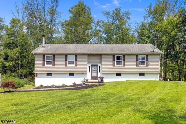 411 Shades Of Death Rd, Allamuchy Twp., NJ 07838